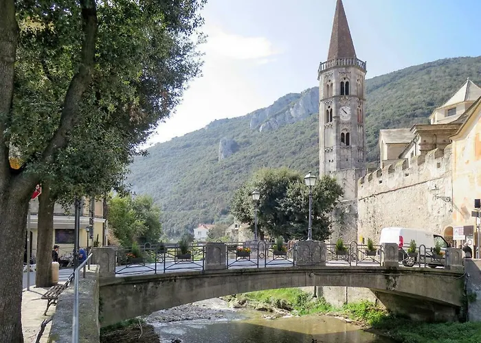 La Casa Sul Fiume Aquila Lägenhet Finale Ligure